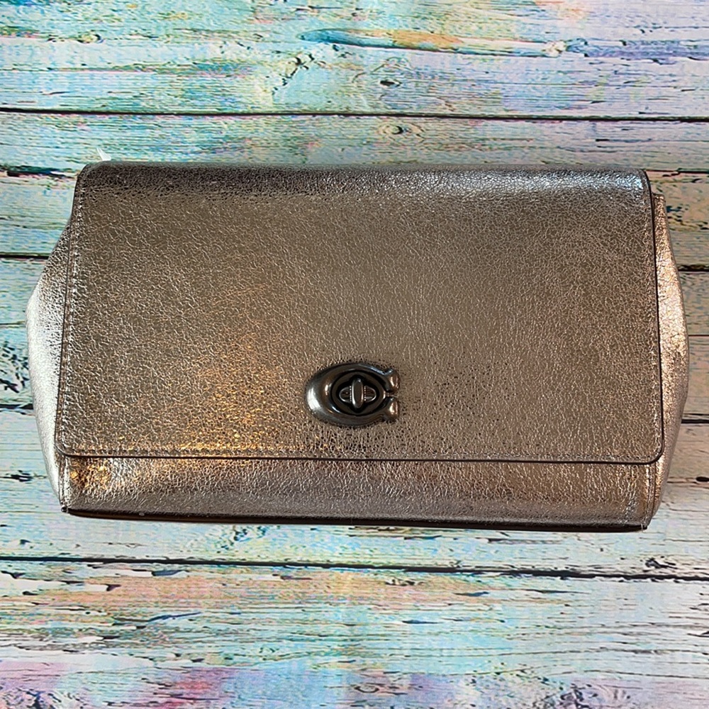 Coach Alexa Platinum Turnlock Clutch NWT
